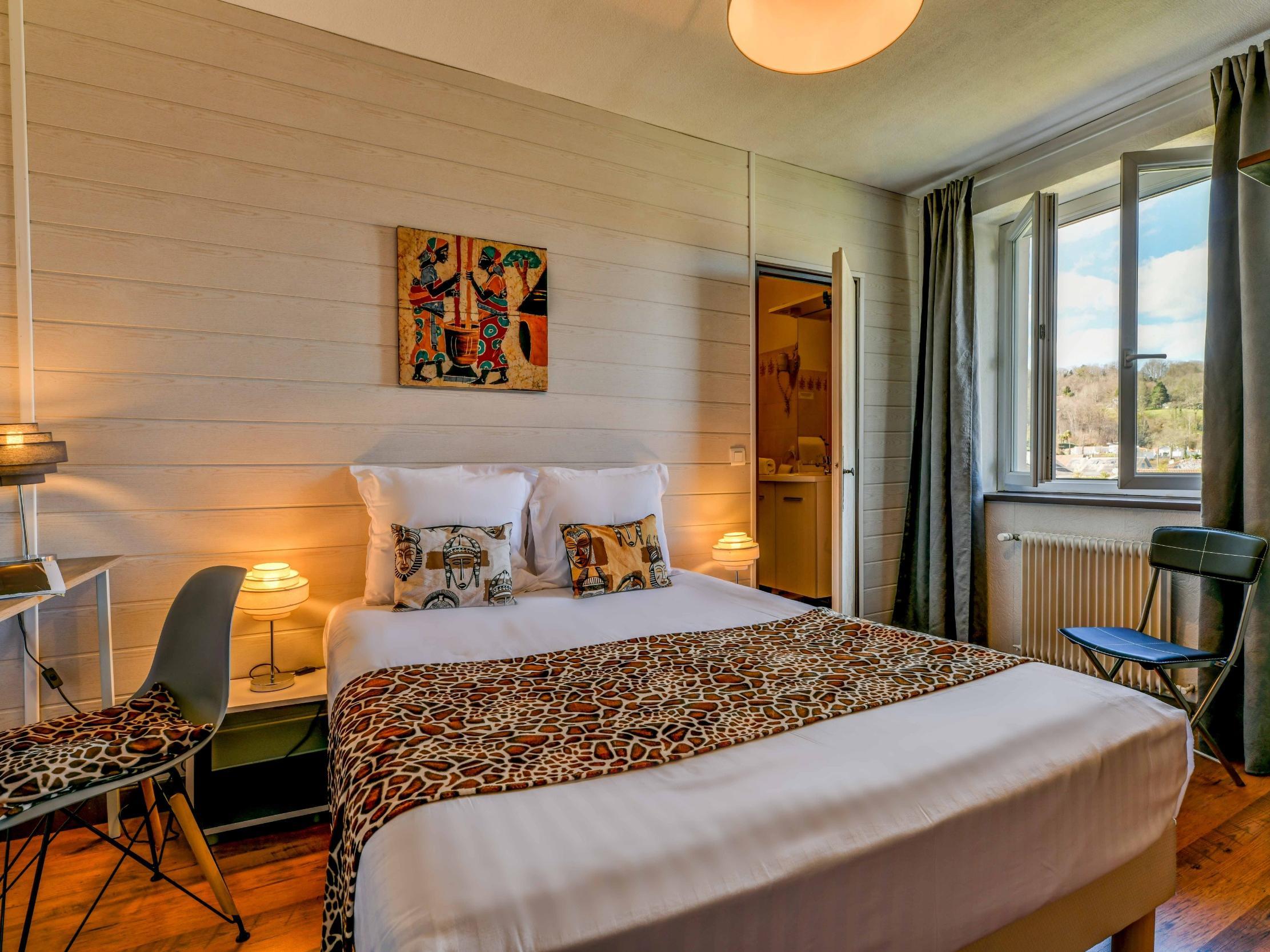 Logis Hostellerie Du Neez Gan Экстерьер фото