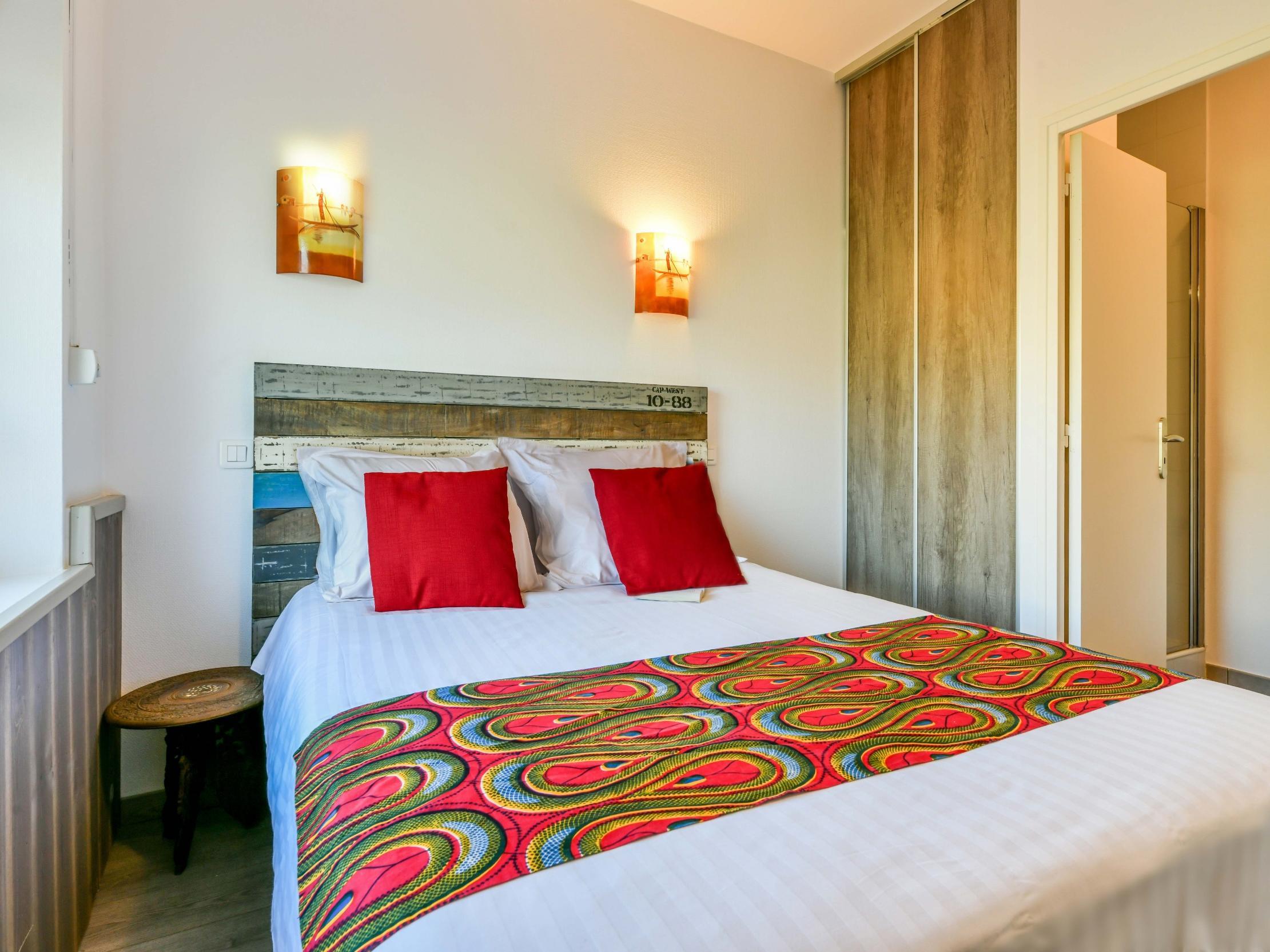 Logis Hostellerie Du Neez Gan Экстерьер фото