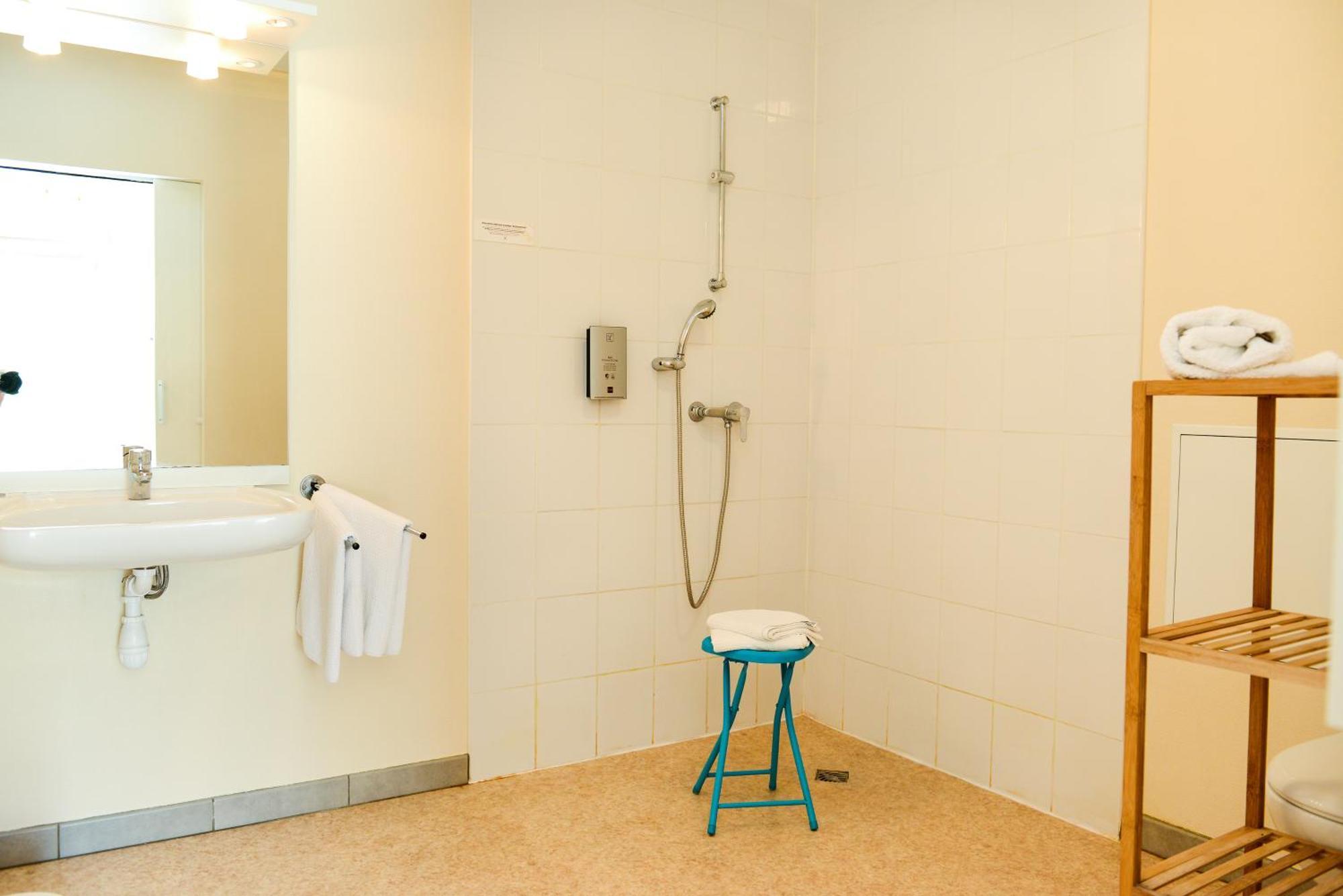 Logis Hostellerie Du Neez Gan Экстерьер фото